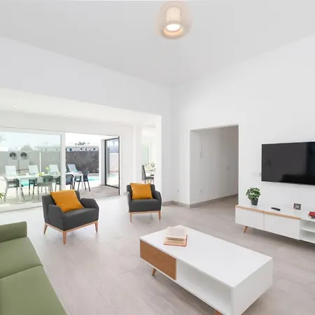 Villa Mercedes Luz By