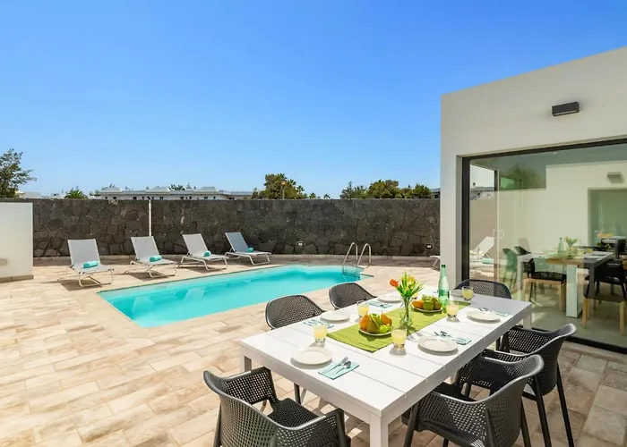 Mercedes Luz By * 플라야블랑카